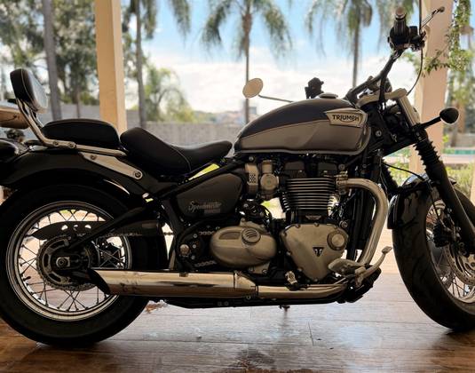 TRIUMPH BONNEVILLE SPEEDMASTER 